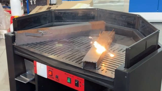 Аппарат ручной лазерной очистки MetMachine MLC-1500N - изображение