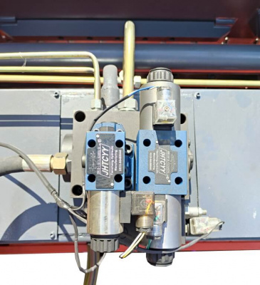 Листогибочный пресс HPJ 2580M c ЧПУ E22