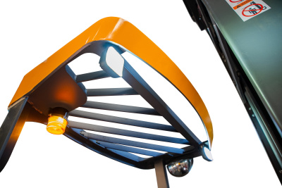 Ричтрак электрический с кабиной TOR 2,0 т 8,6 м CQD20-D Li-ion с камерой