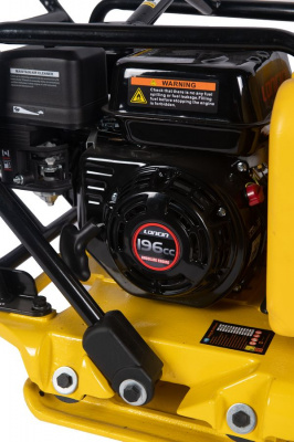 Виброплита TOR C-85T(R) 90 кг, 13,5кН (Loncin) бак, коврик, колесный комплект