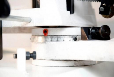 Ленточнопильный полуавтоматической станок BSM-250 SAF Vario