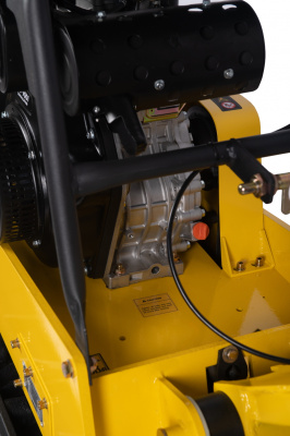 Виброплита реверсивная гидравлическая TOR CY-350 300кг, 40кН (дизельная) чугунная плита