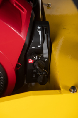 Виброплита реверсивная гидравлическая TOR CY-500 520кг, 60кН (Honda) эл. старт., АКБ, чугунная плита